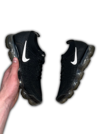 Nike Air VaporMax Flyknit 2 Shoes (EU 41)