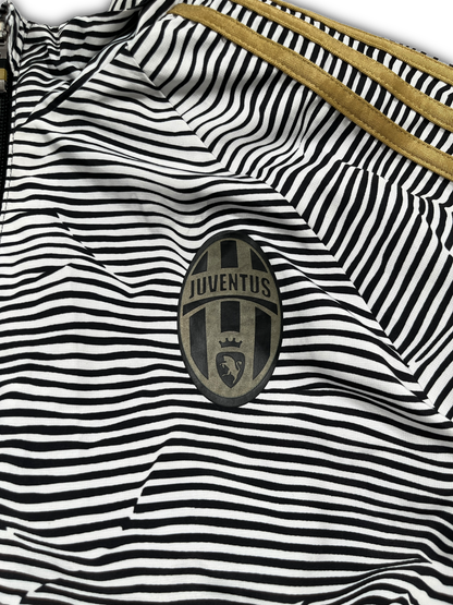 Adidas Juventus 2015/16 UCL Tracksuit (M)